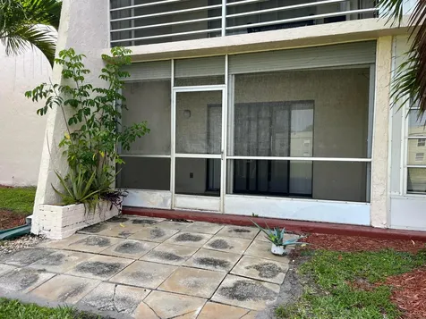 2500 Fiore Way Delray Beach FL 33445