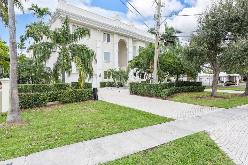 414 Riviera Isle Drive Fort Lauderdale FL 33301