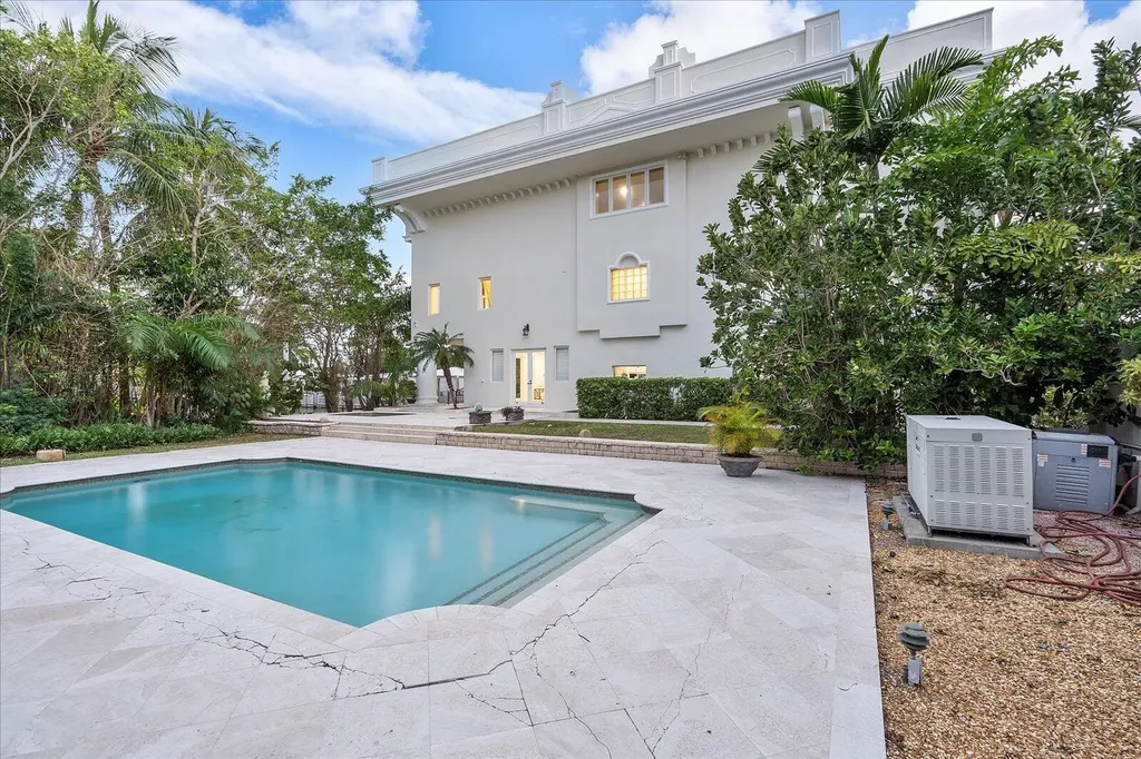 414 Riviera Isle Drive Fort Lauderdale FL 33301