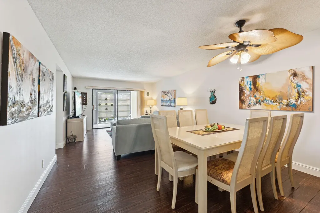 15301 Pembridge Avenue Delray Beach FL 33484