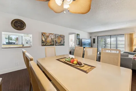 15301 Pembridge Avenue Delray Beach FL 33484