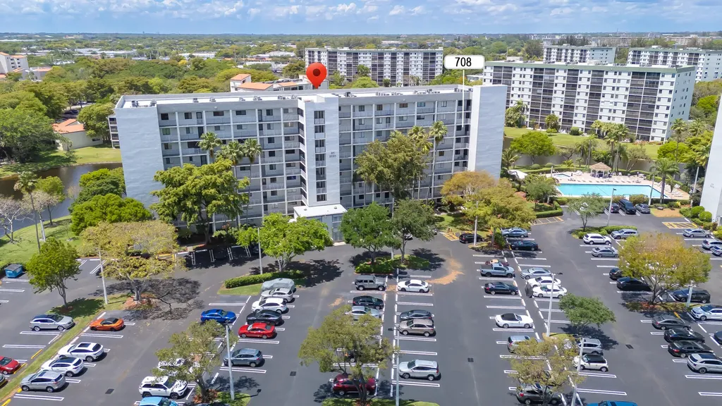 2221 Cypress Island Drive Pompano Beach FL 33069