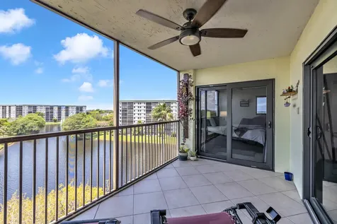 2221 Cypress Island Drive Pompano Beach FL 33069