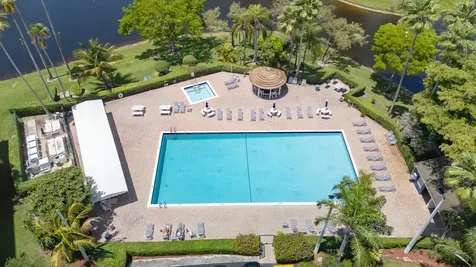 2221 Cypress Island Drive Pompano Beach FL 33069