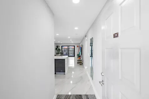 2221 Cypress Island Drive Pompano Beach FL 33069