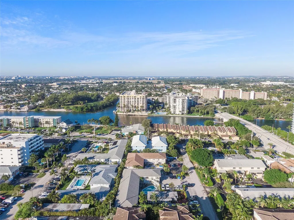 3230 NE 13th Street Pompano Beach FL 33062