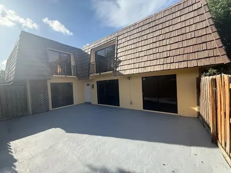 724 Springdale Circle Palm Springs FL 33461