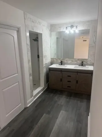 724 Springdale Circle Palm Springs FL 33461