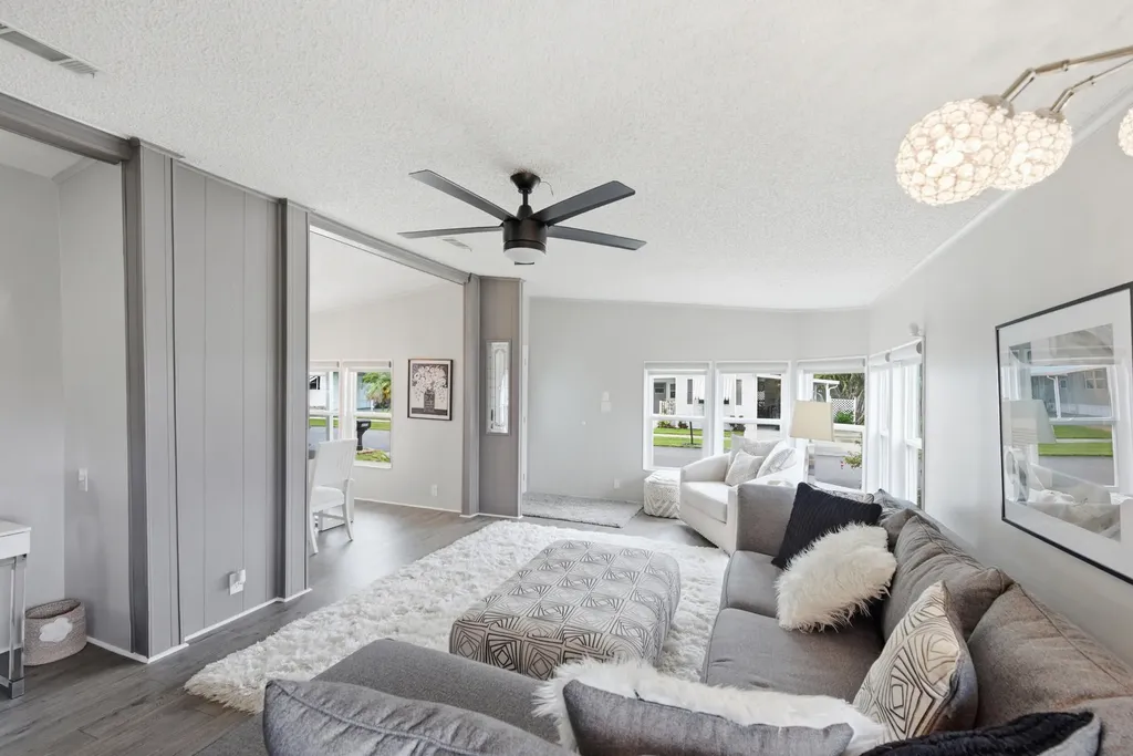 4069 Mission Bell Drive Boynton Beach FL 33436