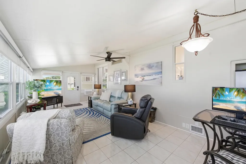 4069 Mission Bell Drive Boynton Beach FL 33436