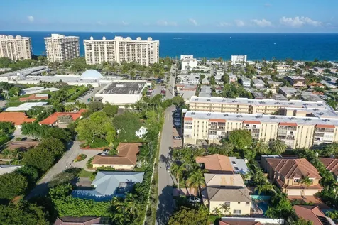 218 Pine Avenue Lauderdale By The Sea FL 33308