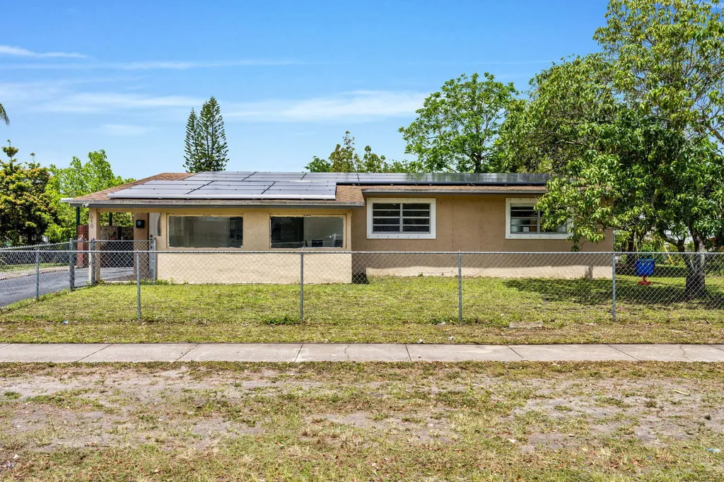670 SW 29th Avenue Fort Lauderdale FL 33312