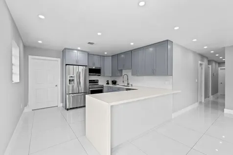 670 SW 29th Avenue Fort Lauderdale FL 33312
