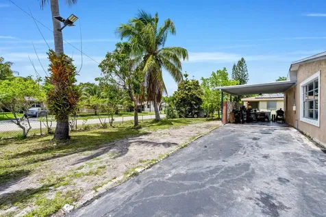 670 SW 29th Avenue Fort Lauderdale FL 33312