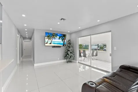 670 SW 29th Avenue Fort Lauderdale FL 33312