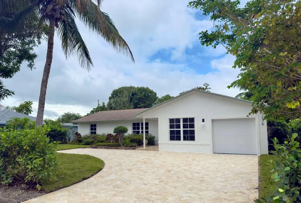 236 SE 3rd Avenue Delray Beach FL 33483