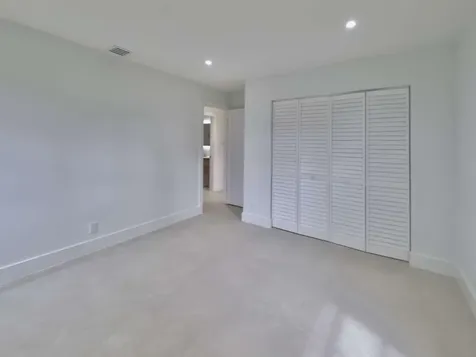 236 SE 3rd Avenue Delray Beach FL 33483