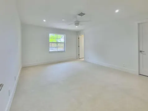 236 SE 3rd Avenue Delray Beach FL 33483