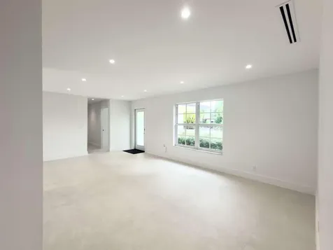 236 SE 3rd Avenue Delray Beach FL 33483
