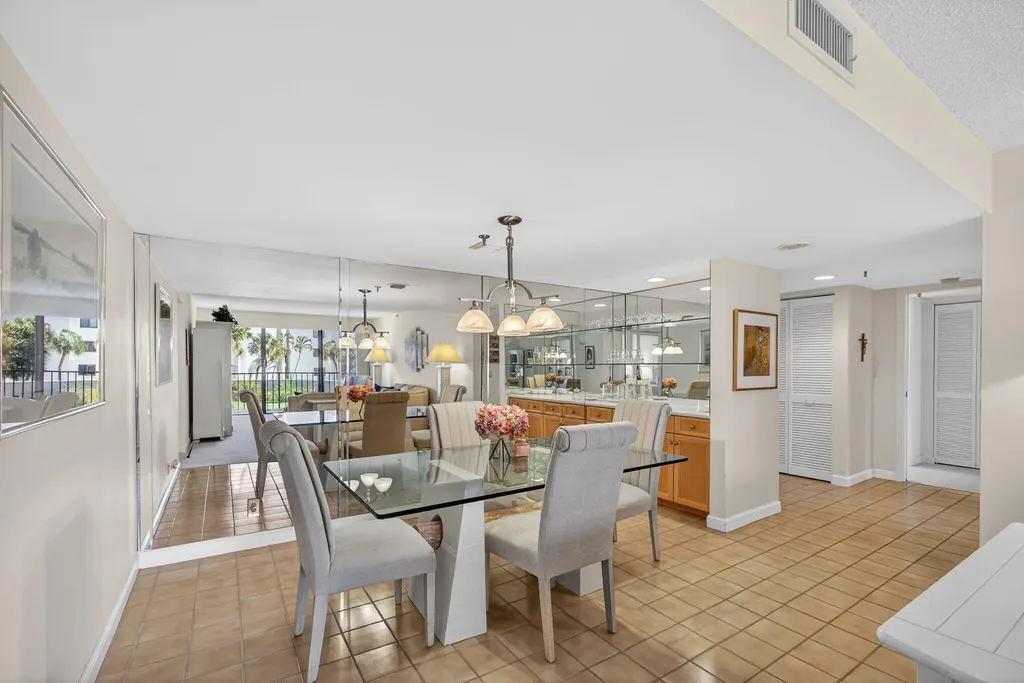 1300 S Highway A1a Highway Jupiter FL 33477