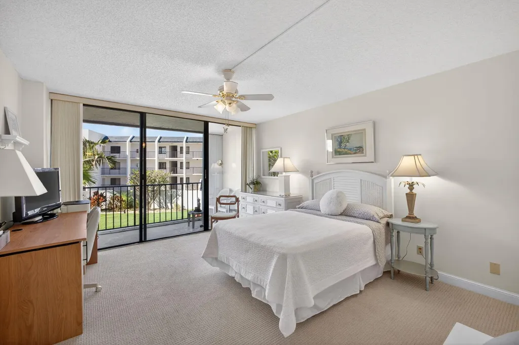 1300 S Highway A1a Highway Jupiter FL 33477
