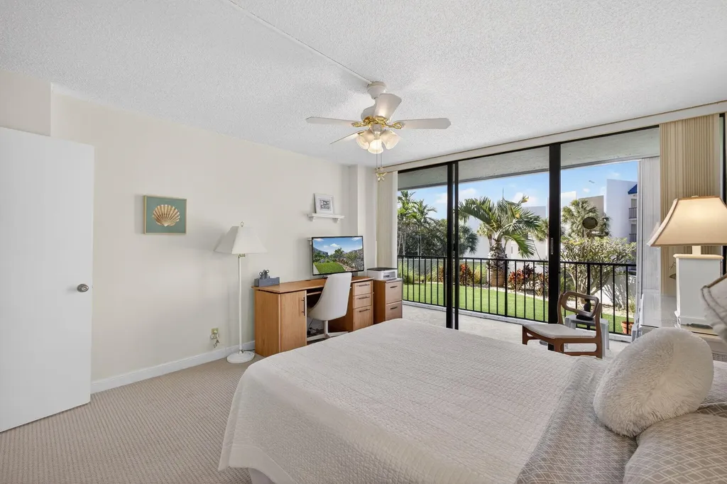 1300 S Highway A1a Highway Jupiter FL 33477