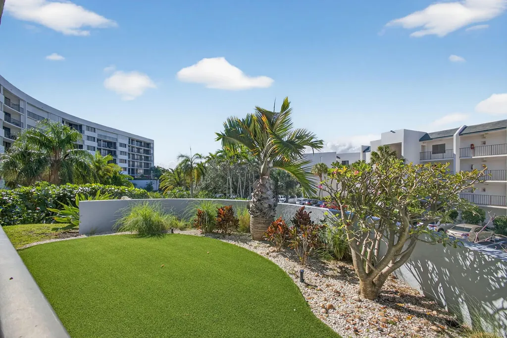 1300 S Highway A1a Highway Jupiter FL 33477