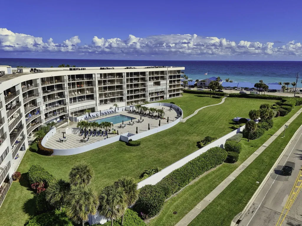 1300 S Highway A1a Highway Jupiter FL 33477