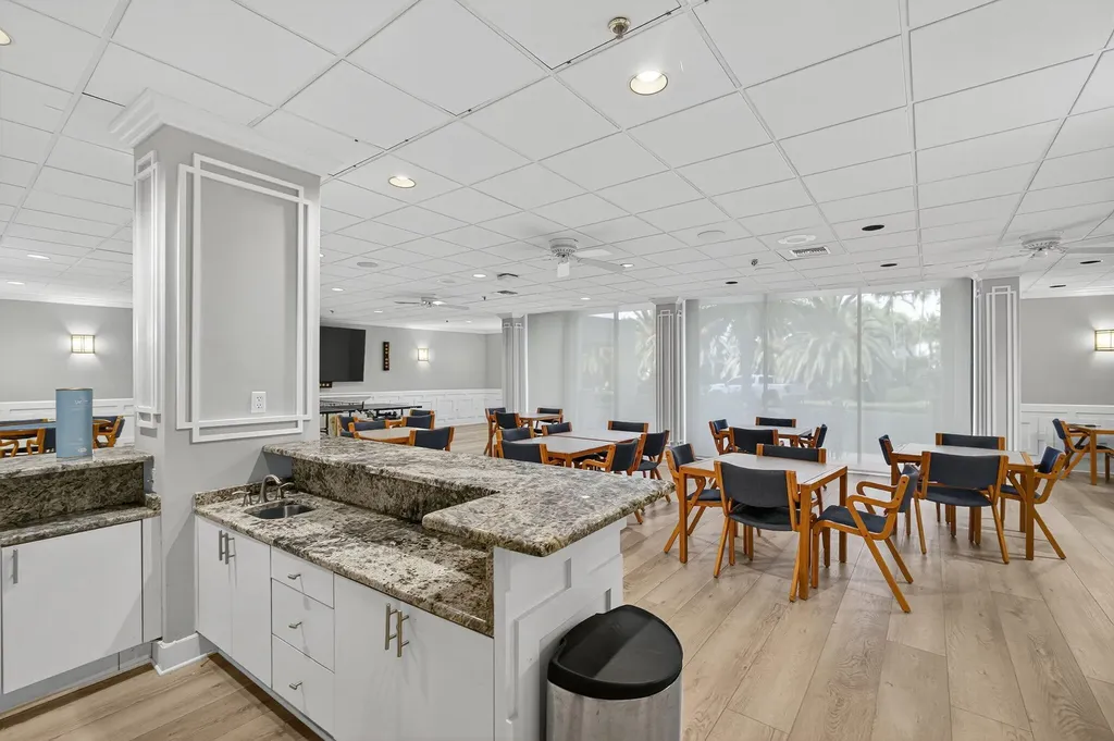 1300 S Highway A1a Highway Jupiter FL 33477
