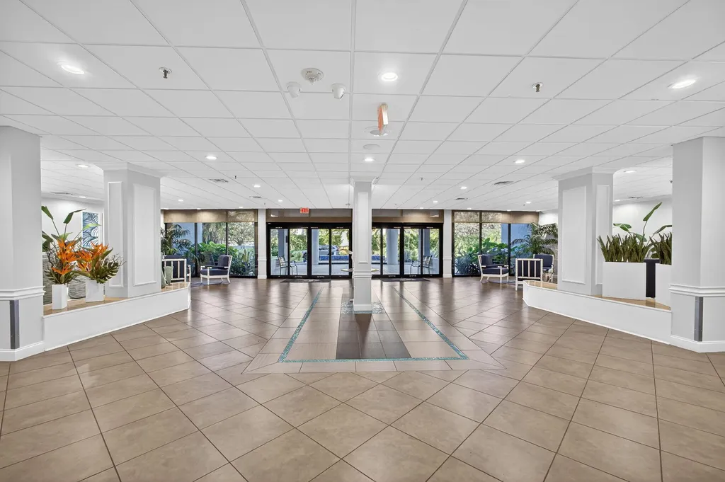 1300 S Highway A1a Highway Jupiter FL 33477