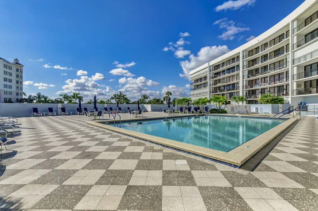 1300 S Highway A1a Highway Jupiter FL 33477