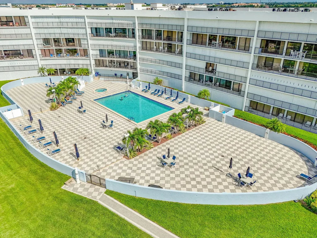 1300 S Highway A1a Highway Jupiter FL 33477