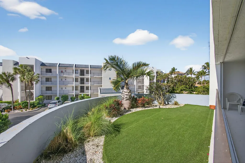 1300 Highway A1a Highway Jupiter FL 33477