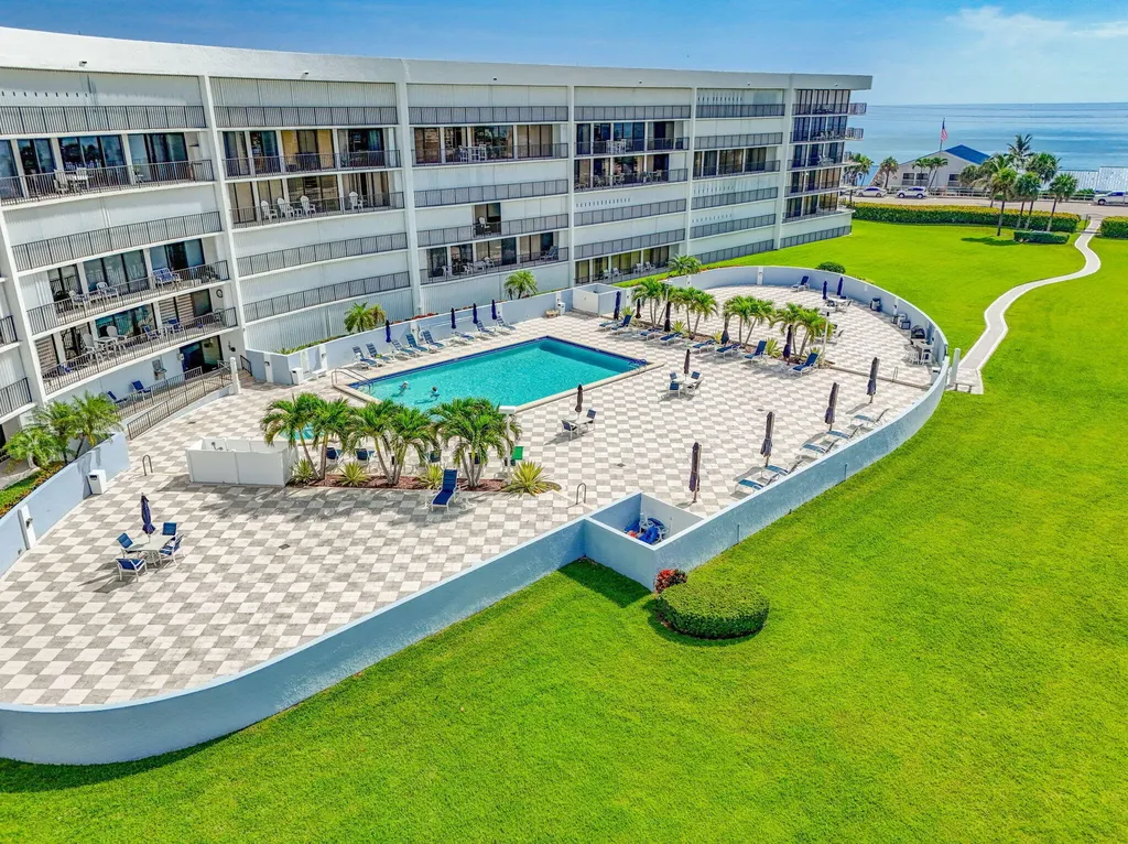 1300 Highway A1a Highway Jupiter FL 33477