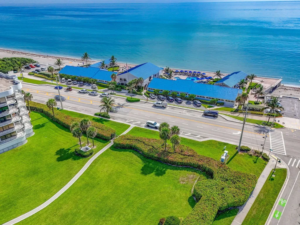 1300 Highway A1a Highway Jupiter FL 33477