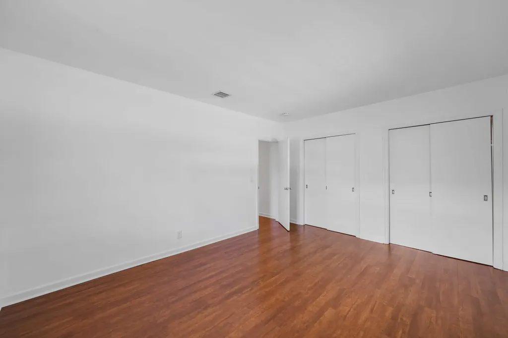 246 Merrain Road Palm Beach FL 33480
