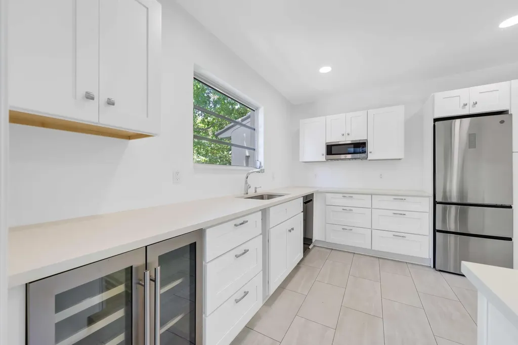 246 Merrain Road Palm Beach FL 33480