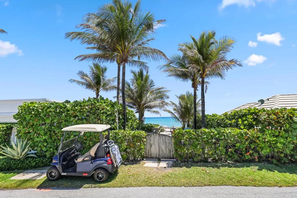 246 Merrain Road Palm Beach FL 33480
