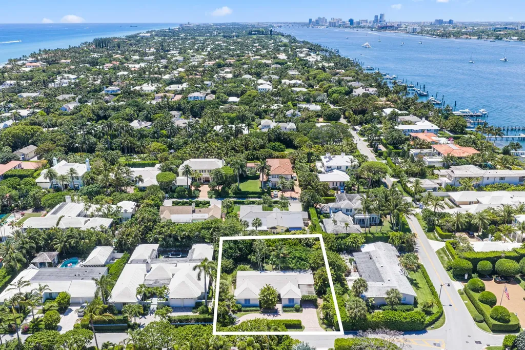 246 Merrain Road Palm Beach FL 33480