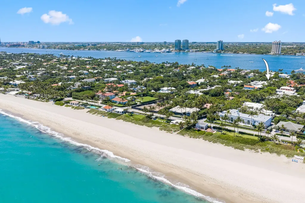 246 Merrain Road Palm Beach FL 33480