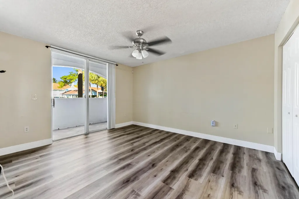 3237 Clint Moore Road Boca Raton FL 33496