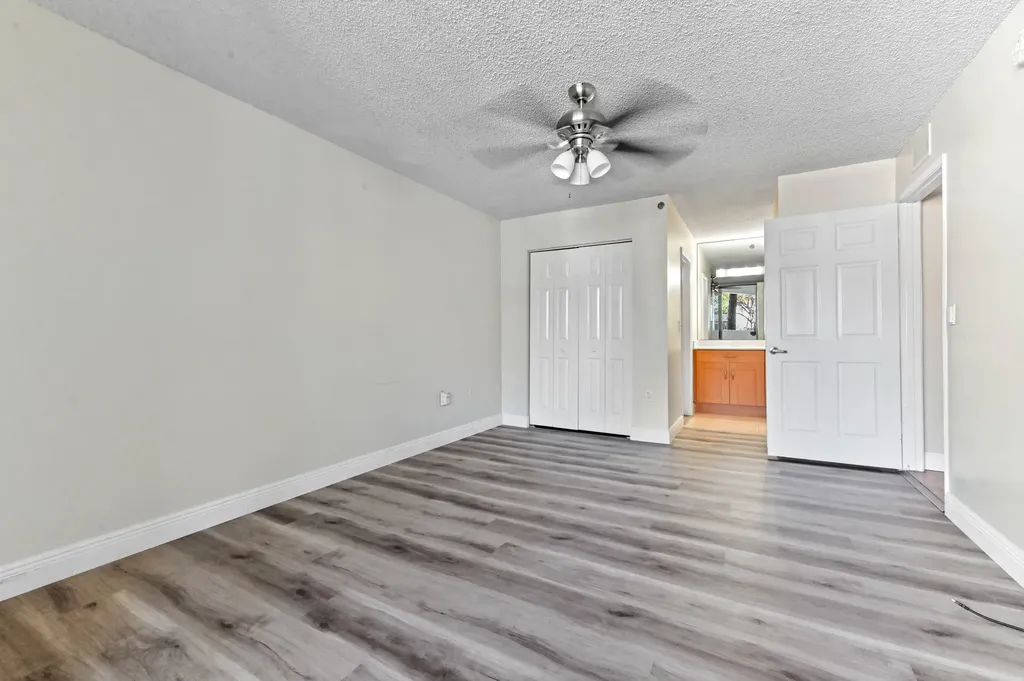 3237 Clint Moore Road Boca Raton FL 33496