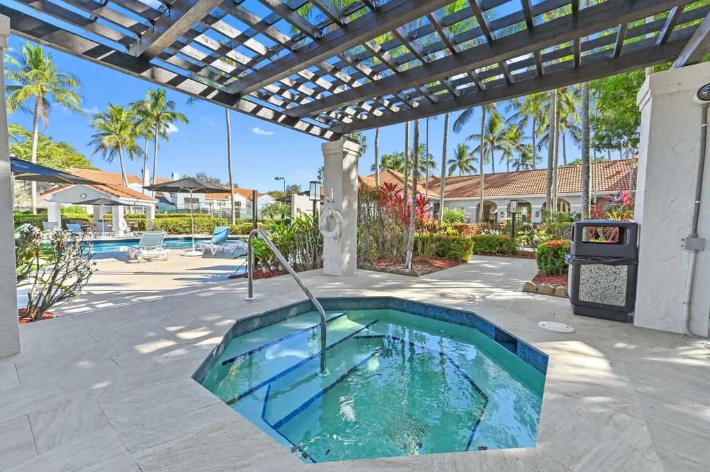 3237 Clint Moore Road Boca Raton FL 33496