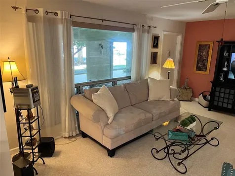 412 S Luna Court Hollywood FL 33021