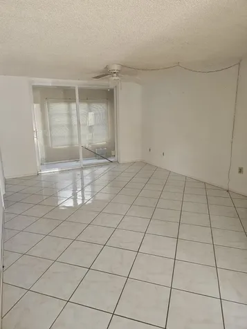 8060 Sunrise Lakes Drive E Sunrise FL 33322
