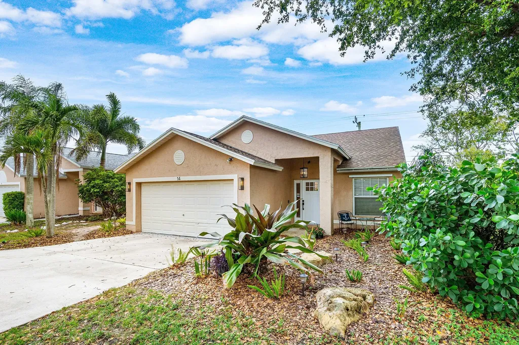 14 Ripley Way Boynton Beach FL 33426