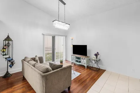 14 Ripley Way Boynton Beach FL 33426