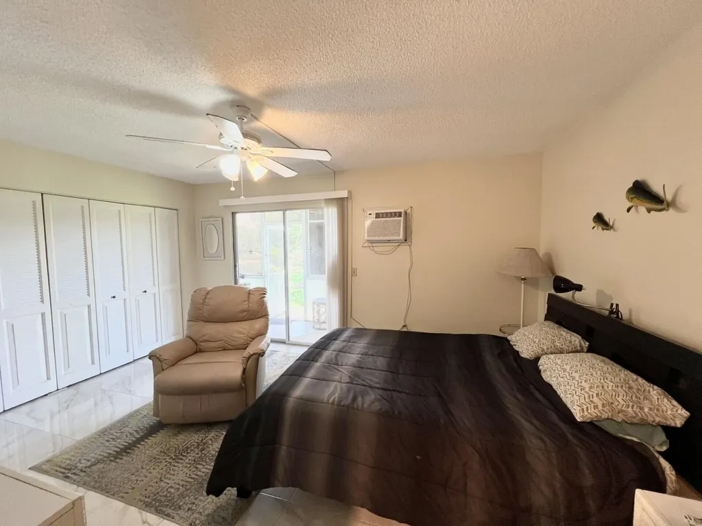 3 Islewood A Deerfield Beach FL 33442