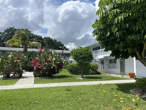 3 Islewood A Deerfield Beach FL 33442