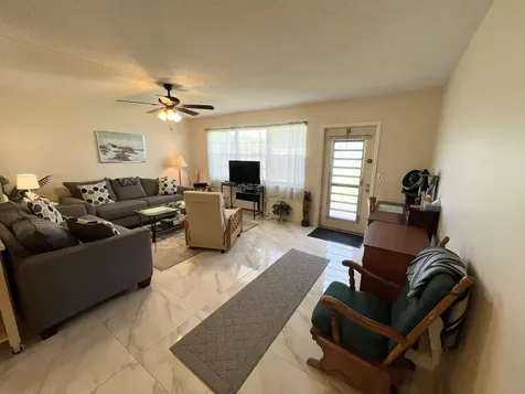 3 Islewood A Deerfield Beach FL 33442